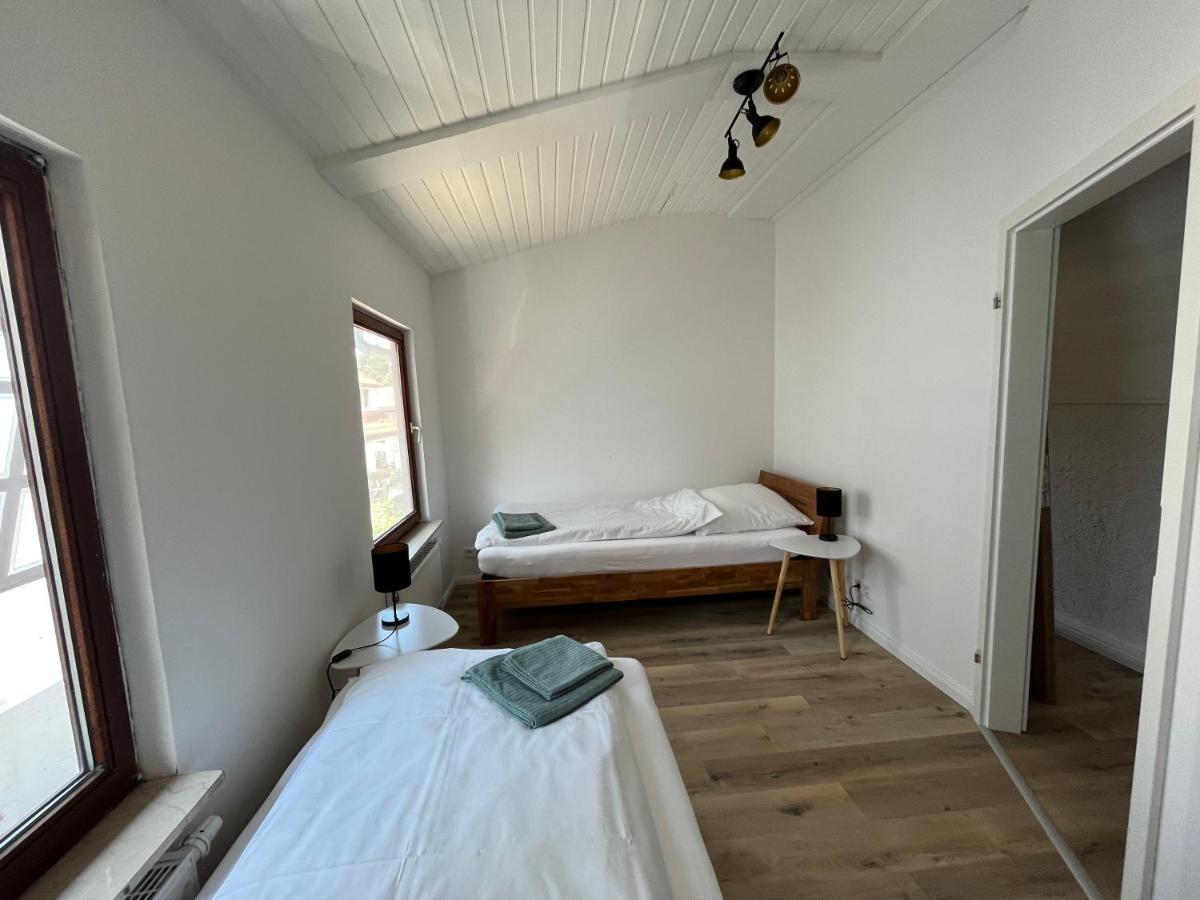 Monteurzimmer Reuhl - Ferienwohnungen Rodenstein Frankisch-Crumbach エクステリア 写真