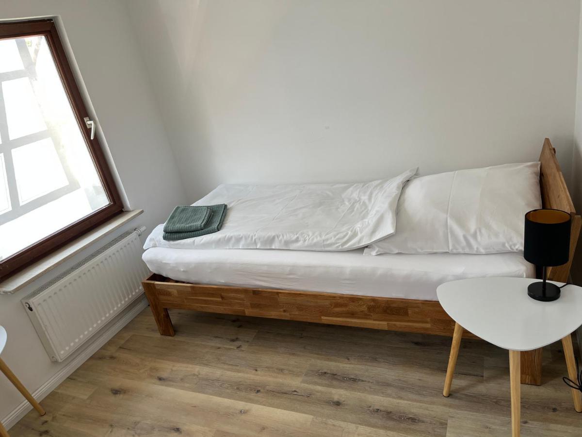 Monteurzimmer Reuhl - Ferienwohnungen Rodenstein Frankisch-Crumbach エクステリア 写真